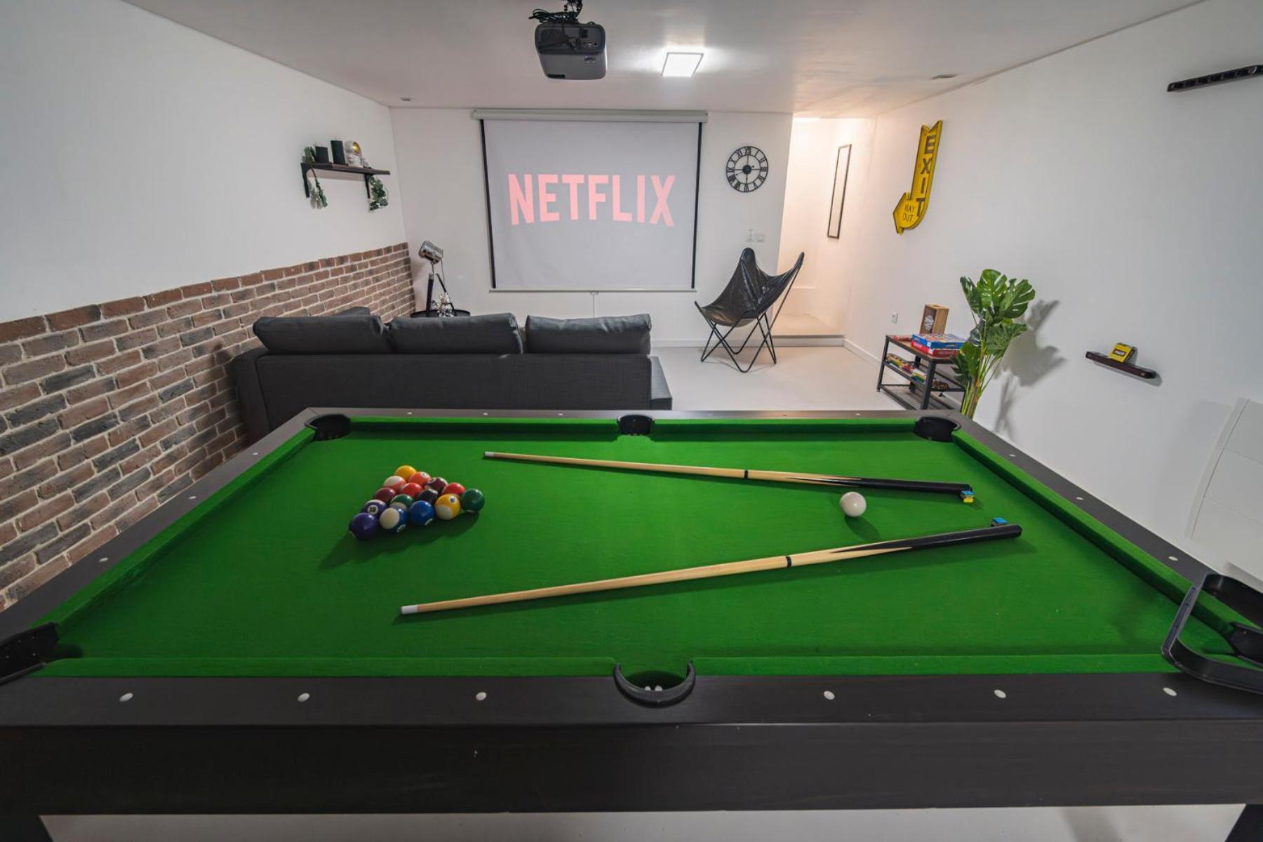 L'Industriel - Billard Et Home Cimena - Hyper Centre Реймс Экстерьер фото