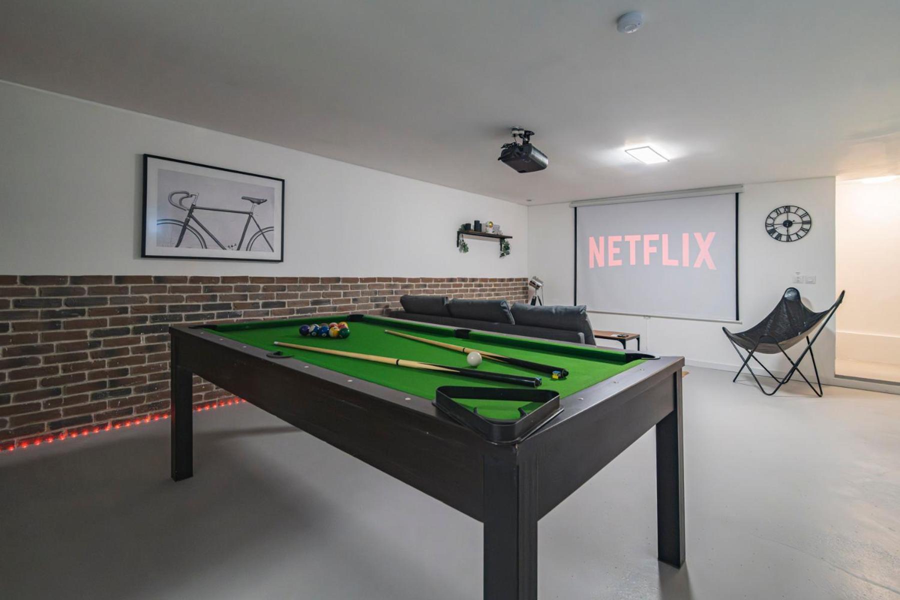 L'Industriel - Billard Et Home Cimena - Hyper Centre Реймс Экстерьер фото